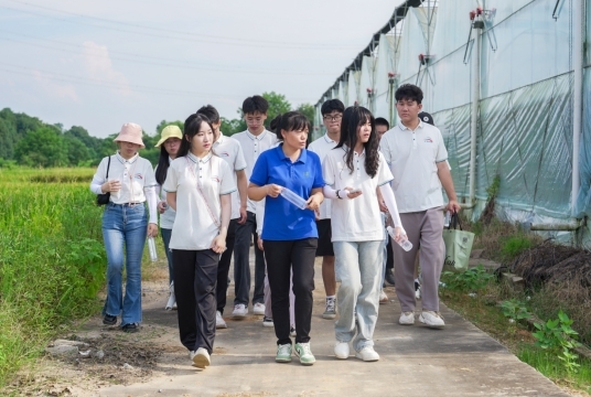 leyu乐鱼在线官网“三下乡”实践团:专业赋能乡村防灾减灾