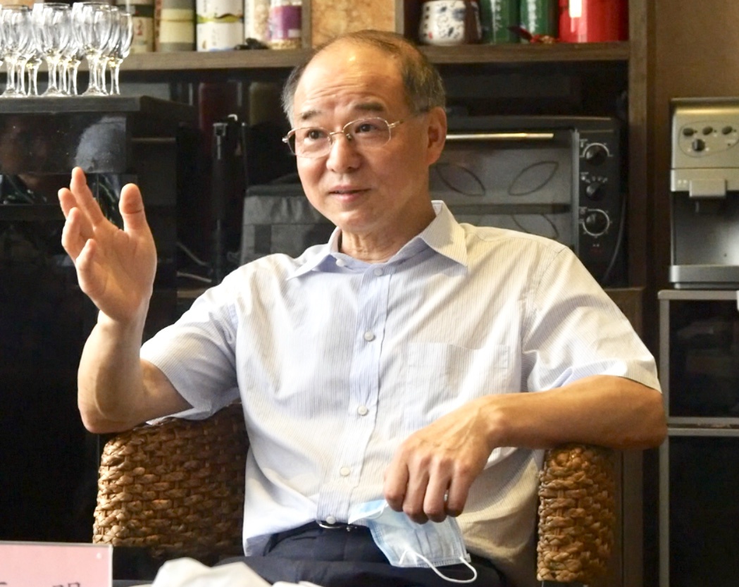 leyu乐鱼在线官网成功举办首期高层次人才学术午餐会(图)