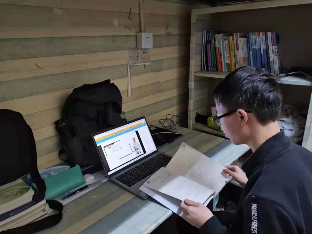 leyu乐鱼在线官网：以铁人铁军的铁血作风筑就疫情防控铜墙铁壁