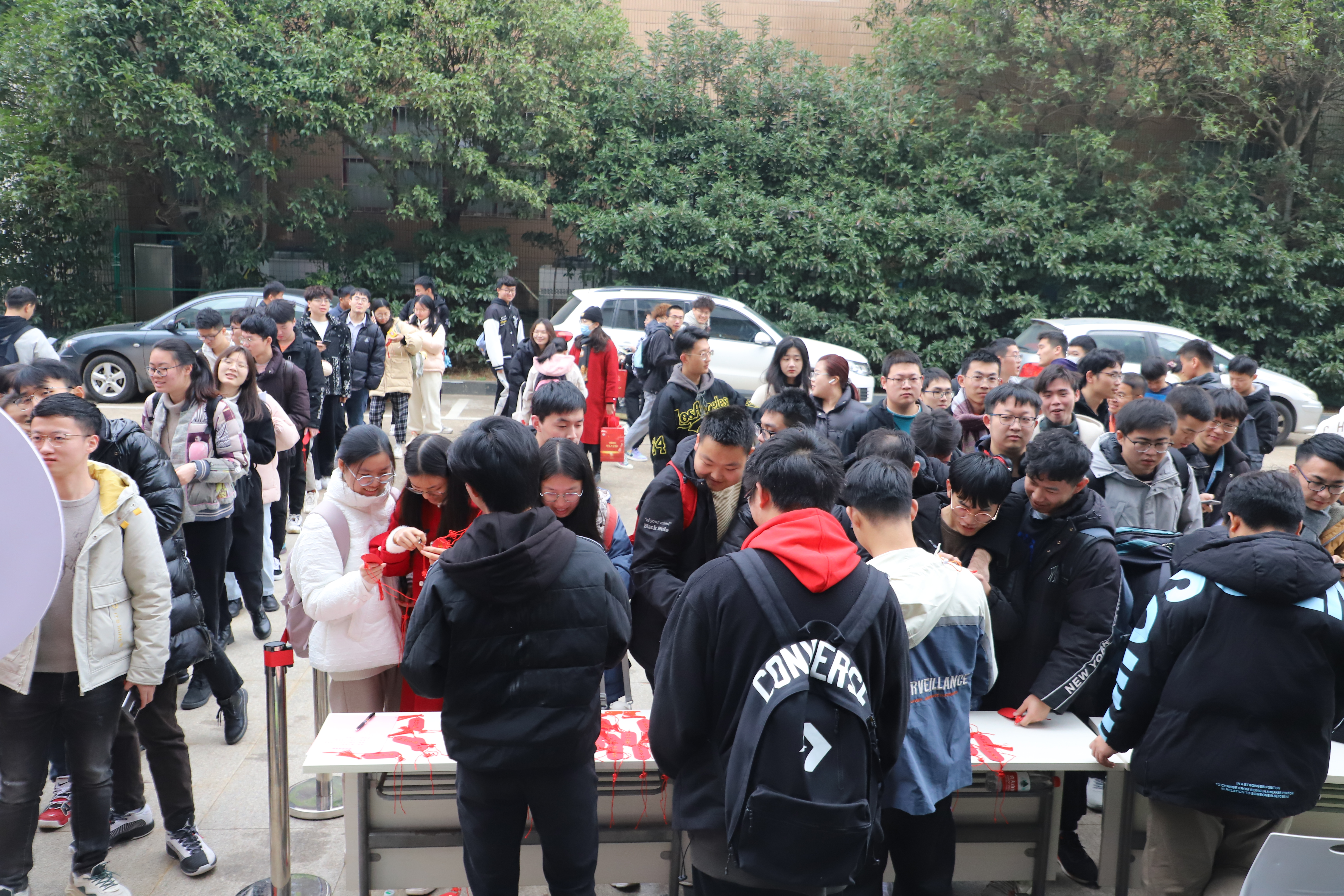 走心又有趣 华东交大为考研学子送祝福
